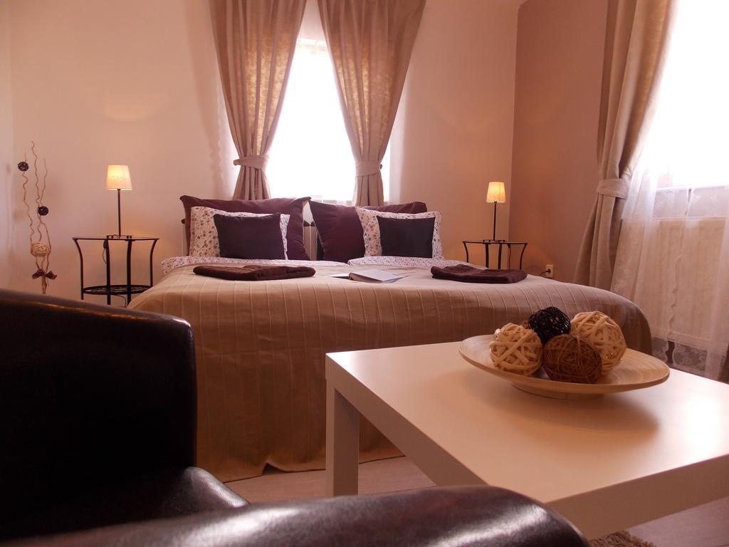 Eden Villa Apartmanhaz بالاتونفوريد المظهر الخارجي الصورة